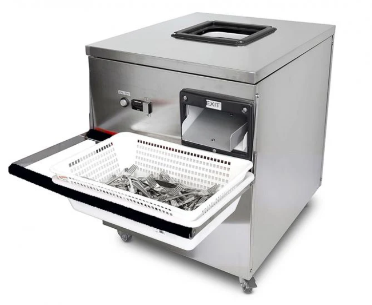 Silverware polishing machine